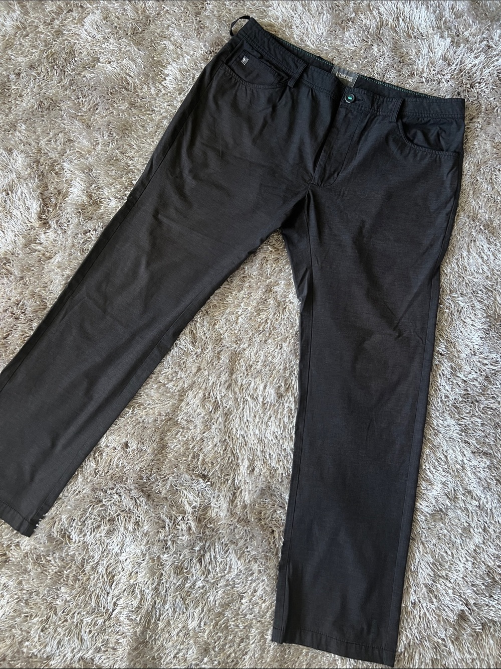 Linksoul Men's Black Chino Pants